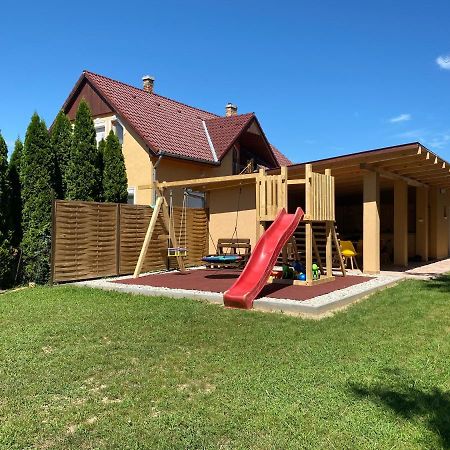 Judith Apartman Iii. Balatonlelle Eksteriør billede